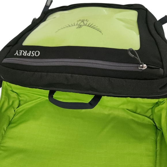 OSPREY Packs Beta Port Courier Bag - 732cu in (approx. 12L) capacity - Picture 5 of 16